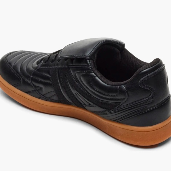 Steve Madden Madrid Low Top Sneaker - Picture 2 of 5